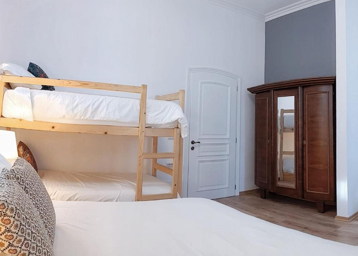 Seven Cafe & Hotel Pogradec Esterno foto